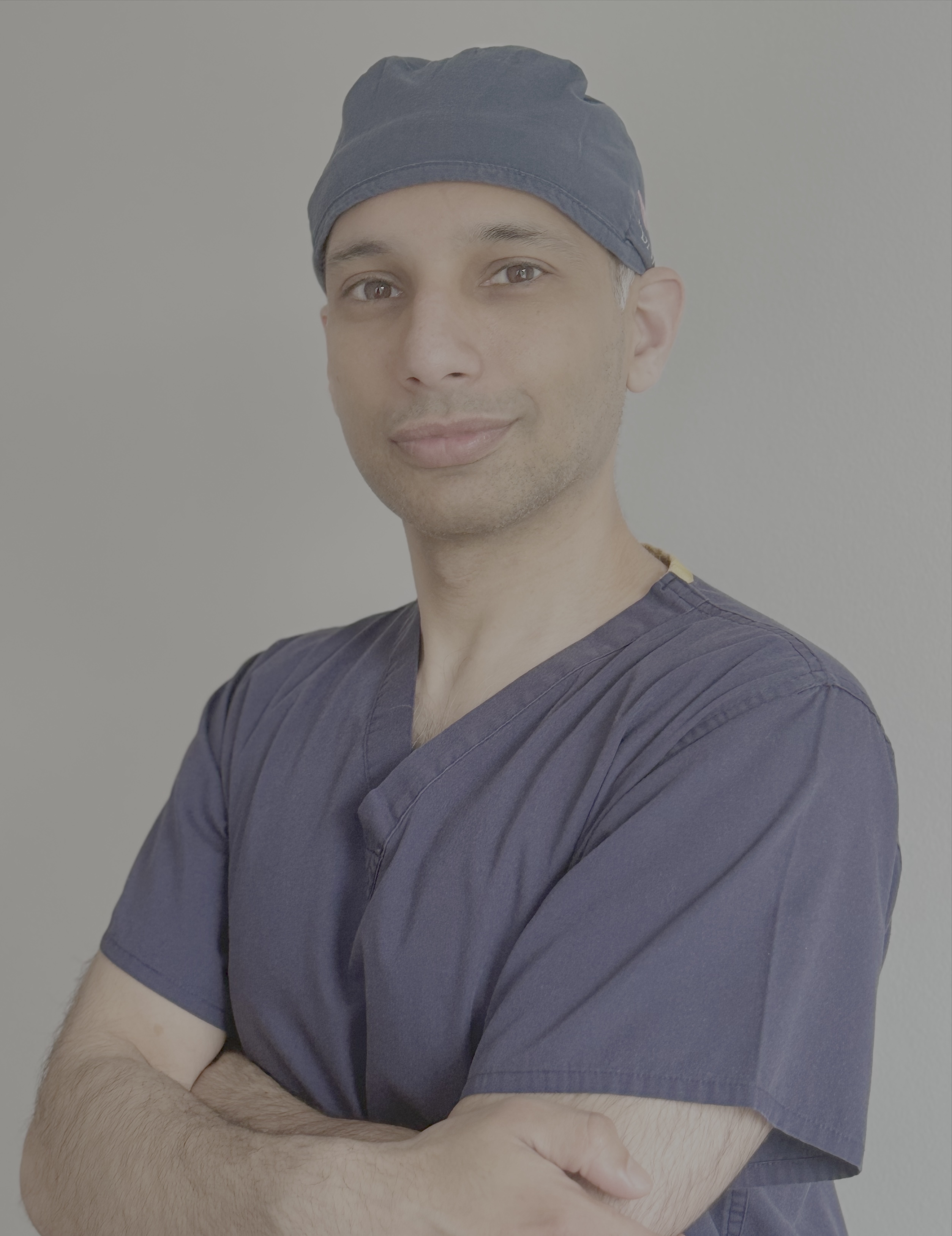 Mr Masha Singh, Consultant Plastic Surgeon